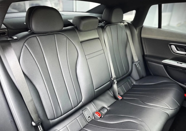 Mercedes-Benz EQE cena 299999 przebieg: 5, rok produkcji 2023 z Oleszyce małe 106